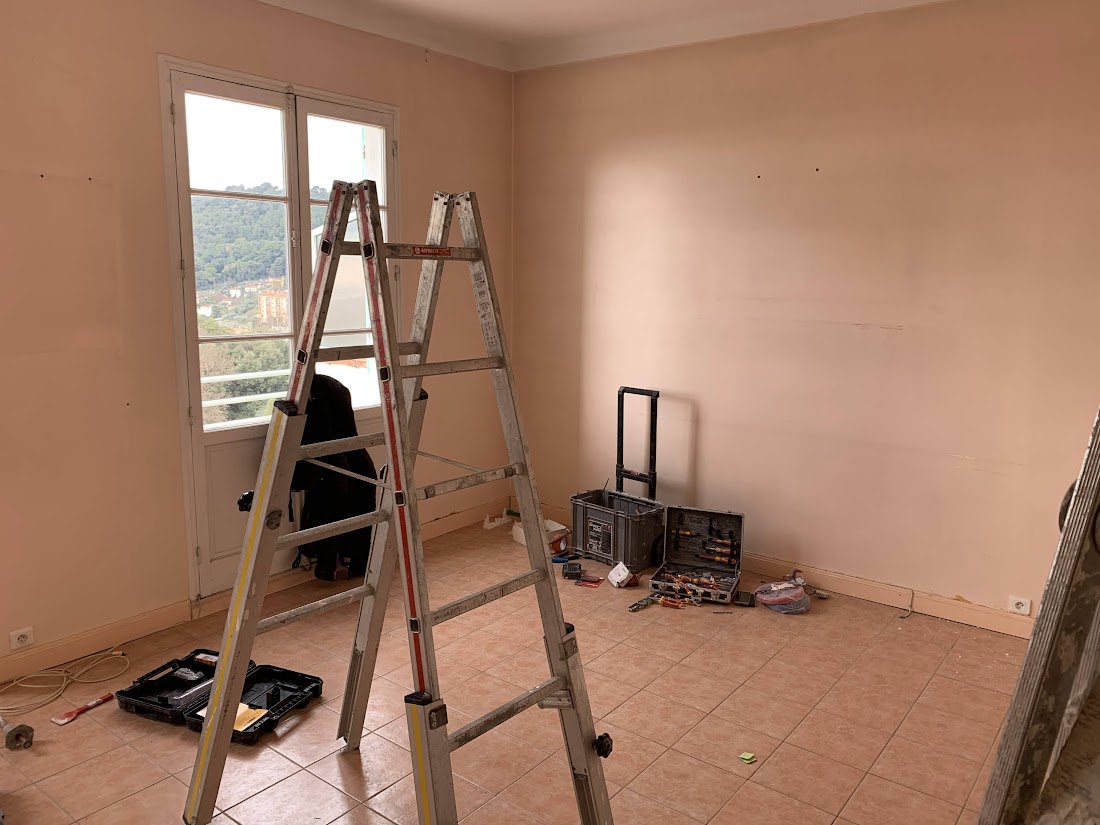 Rénovation complète d'un appartement à villa à Grasse