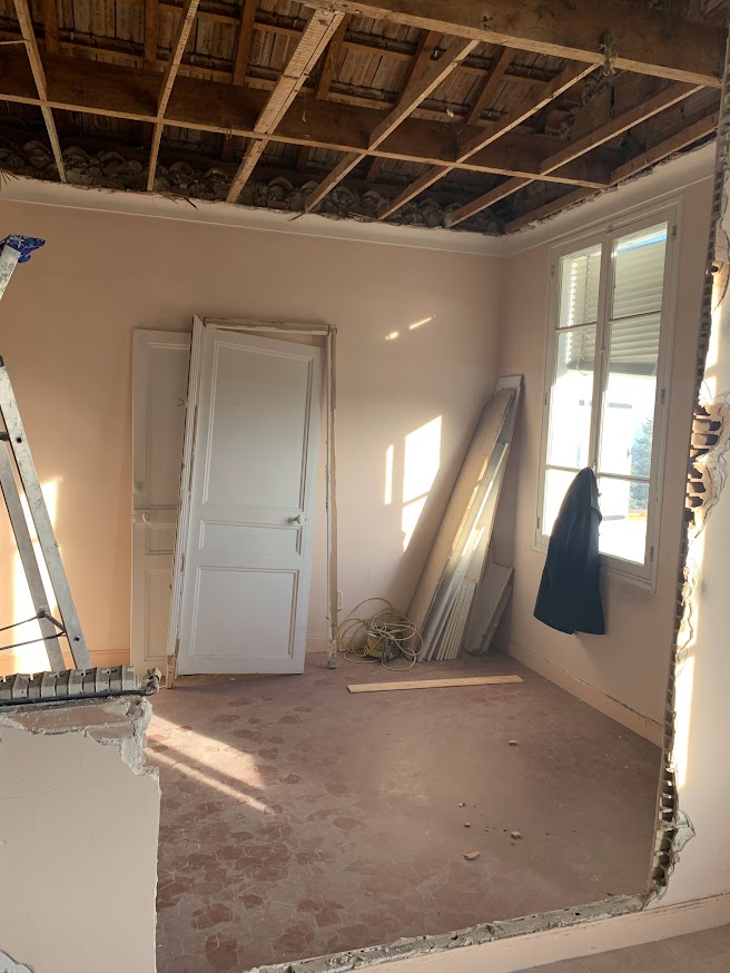 Rénovation complète d'un appartement à villa à Grasse0