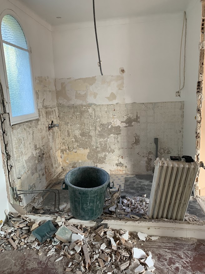 Rénovation complète d'un appartement à villa à Grasse1